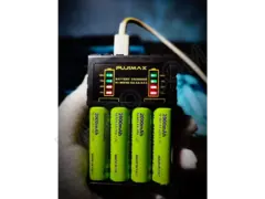 Зарядний пристрій PUJIMAX N4008 для акумуляторів AA/AAA 14500/10440